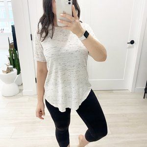 Old Navy Speckled White Luxe Tee Size Large